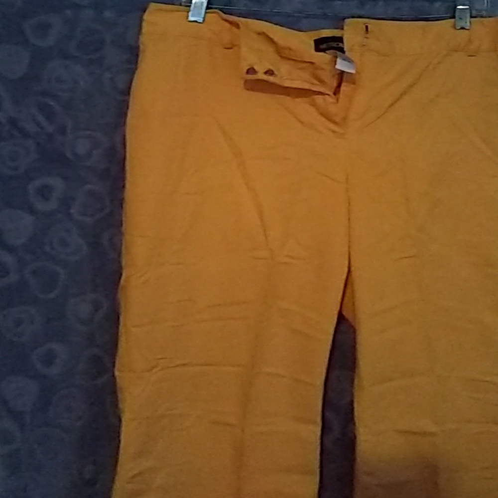 Yellow slacks with side slit up to knee